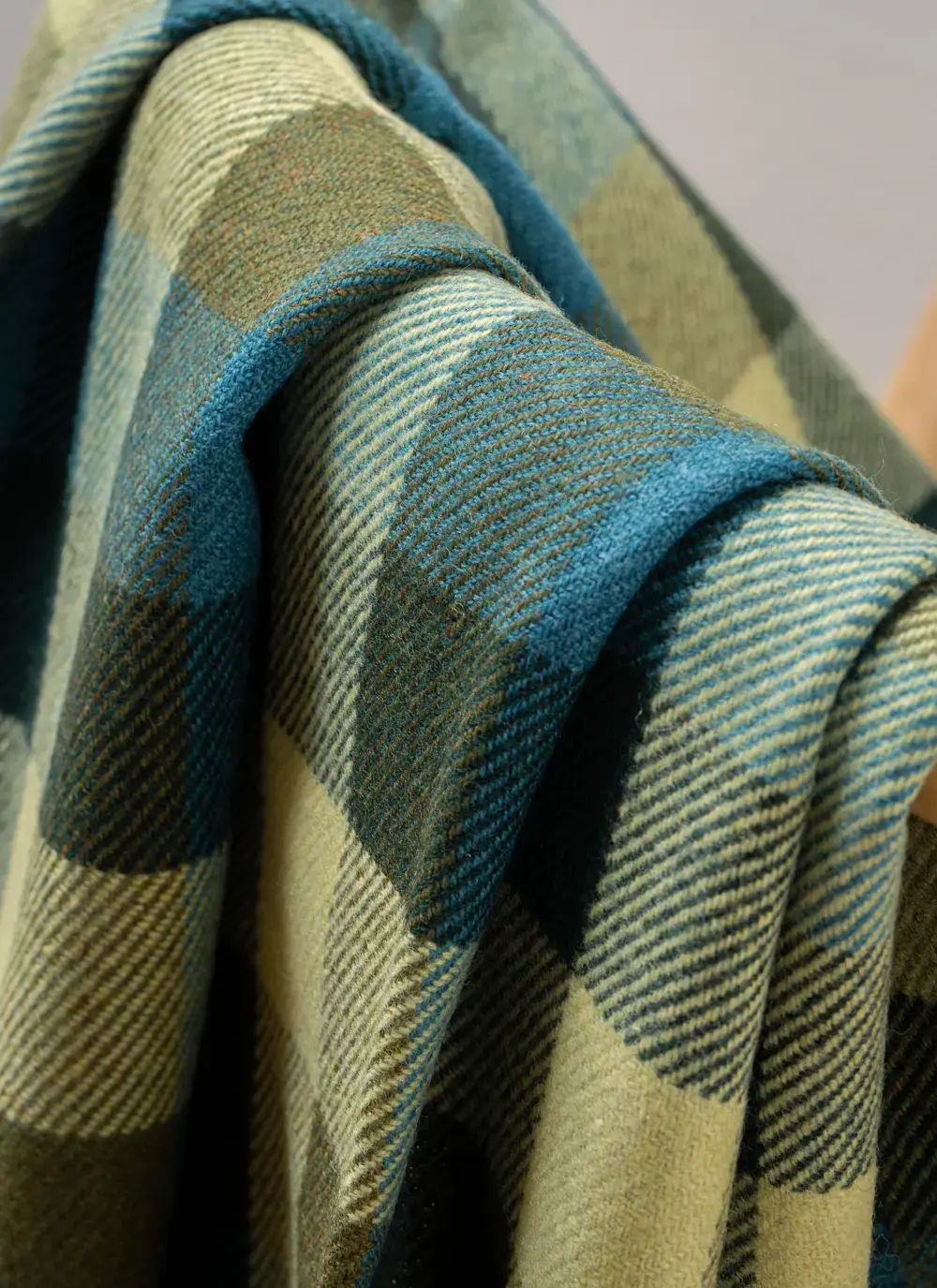 Flair Plaid Supersoft Lambswool Throw